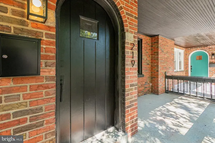 219 Jefferson St Nw, Washington, DC 20011 - #2