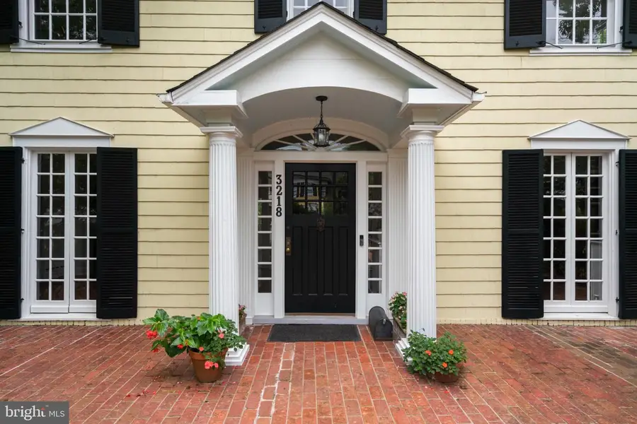 3218 Newark St Nw, Washington, DC 20008 - #3
