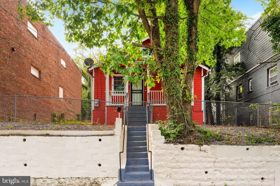 4239 Edson Pl Ne, Washington, DC 20019 - #2