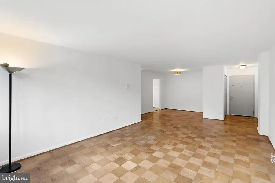 2939 Van Ness St Nw #308, Washington, DC 20008 - #3
