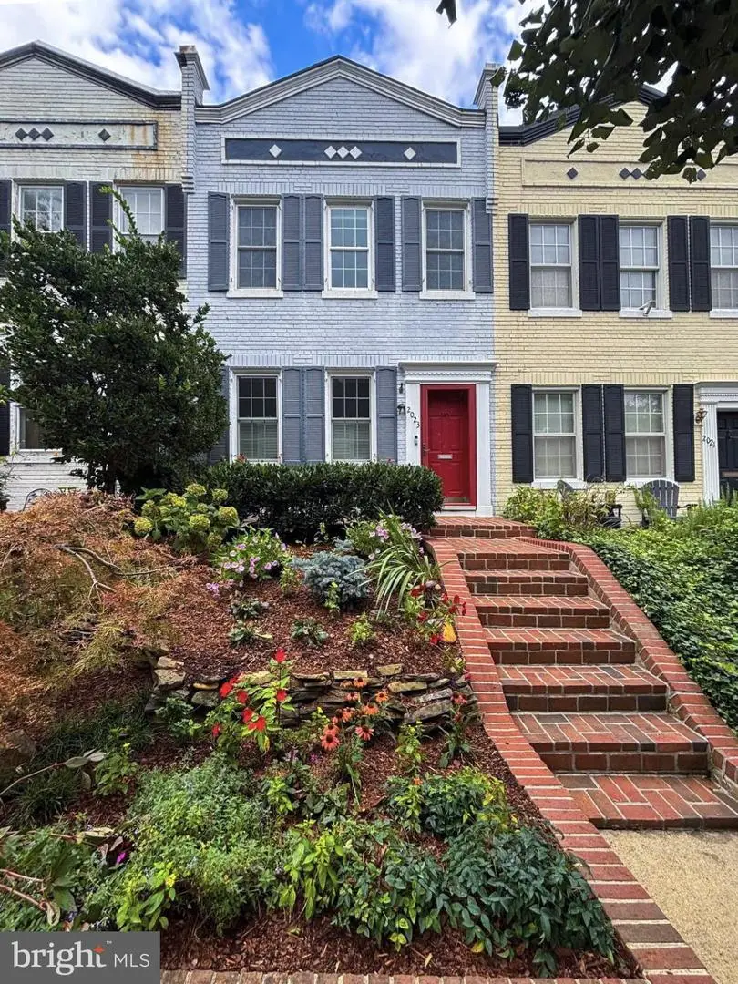 2023 37th St Nw, Washington, DC 20007 - #1