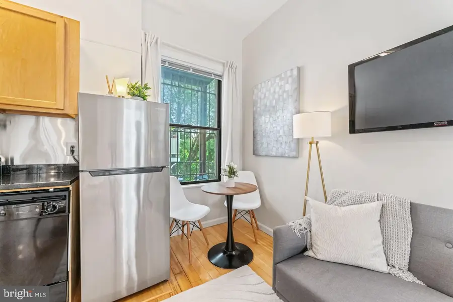 1822 15th St Nw #305, Washington, DC 20009 - #3