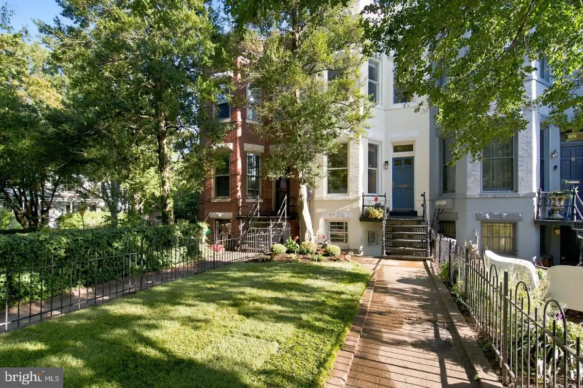 925 South Carolina Ave Se, Washington, DC 20003 - #1