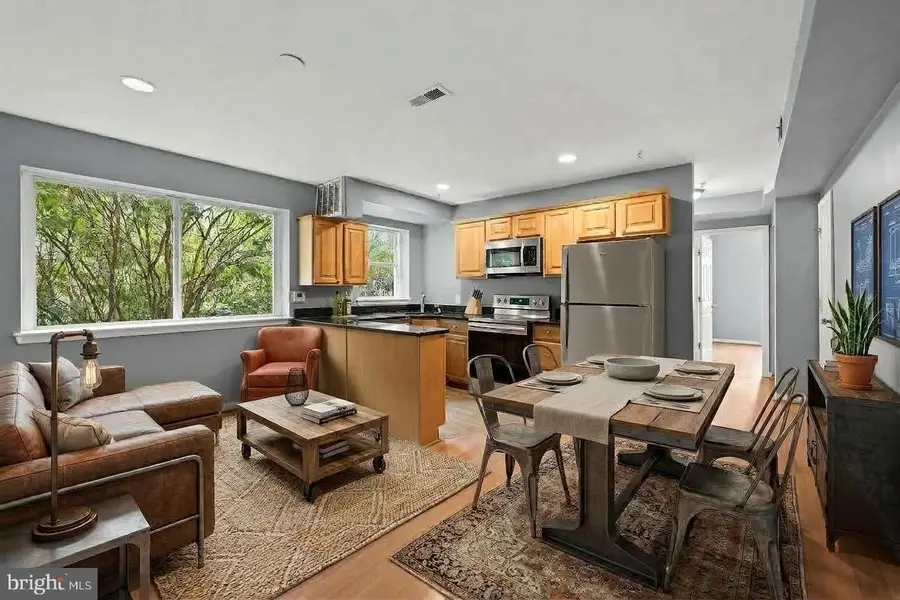 1310 Congress St Se #302, Washington, DC 20032 - #2