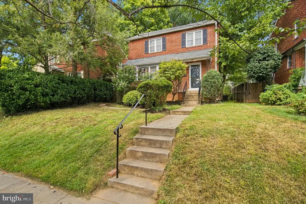 4839 Yuma St Nw, Washington, DC 20016 - #1
