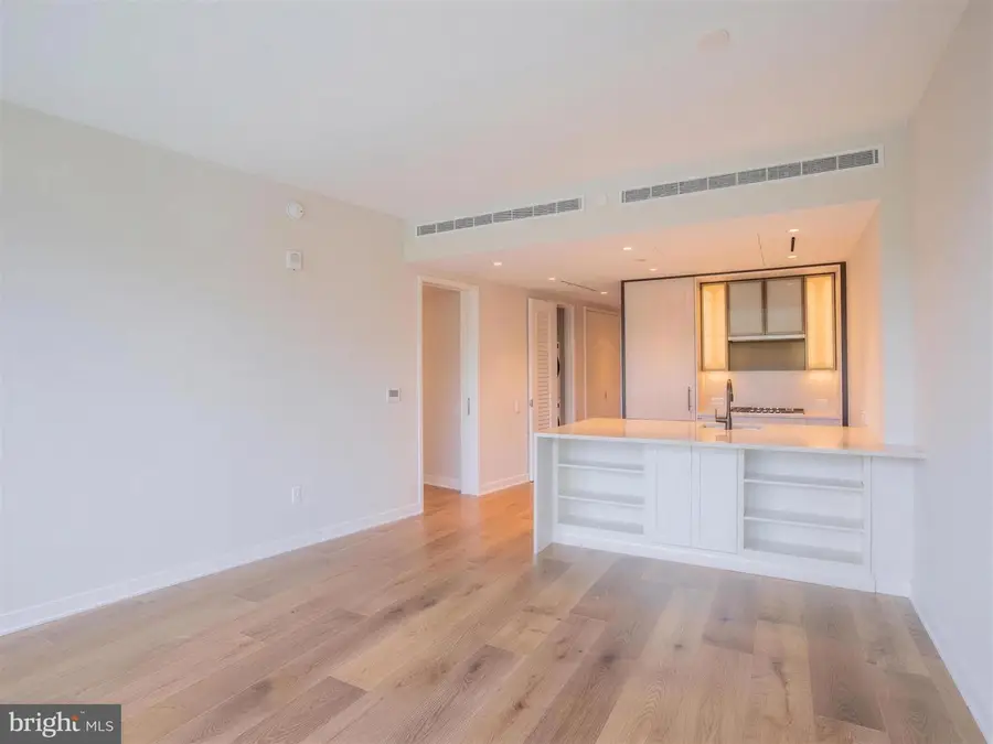 601 Wharf St Sw #204, Washington, DC 20024 - #2