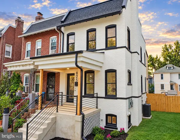 825 Quackenbos St Nw, WASHINGTON, DC 20011