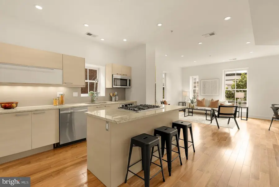 1459 Harvard St Nw #4, Washington, DC 20009 - #2
