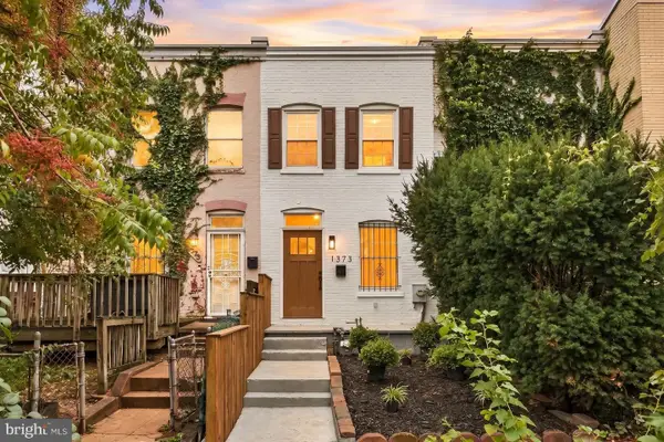 1373 K St Se, WASHINGTON, DC 20003