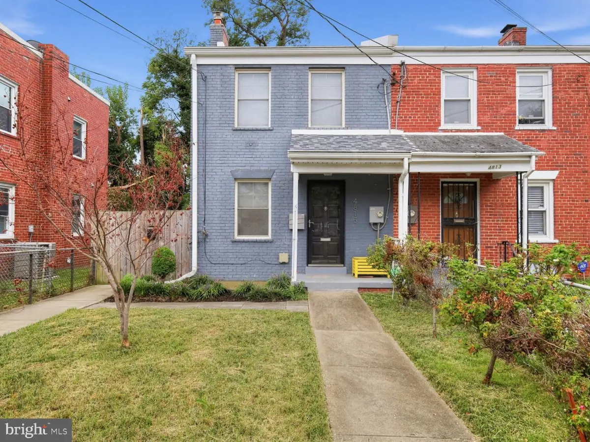 4815 Bass Pl Se, Washington, DC 20019 - #1