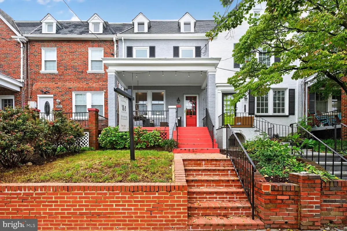 2416 39th St Nw, Washington, DC 20007 - #1