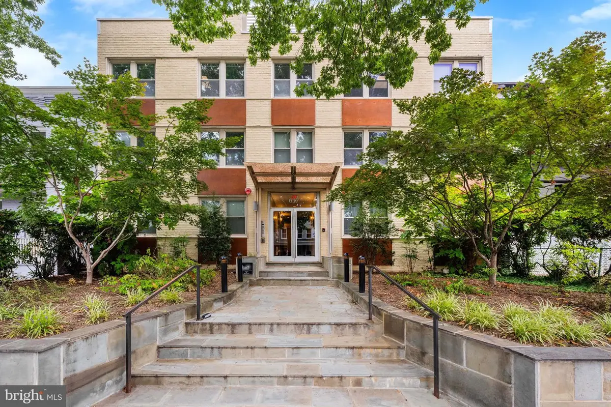 617 Jefferson St Nw #204, Washington, DC 20011 - #1