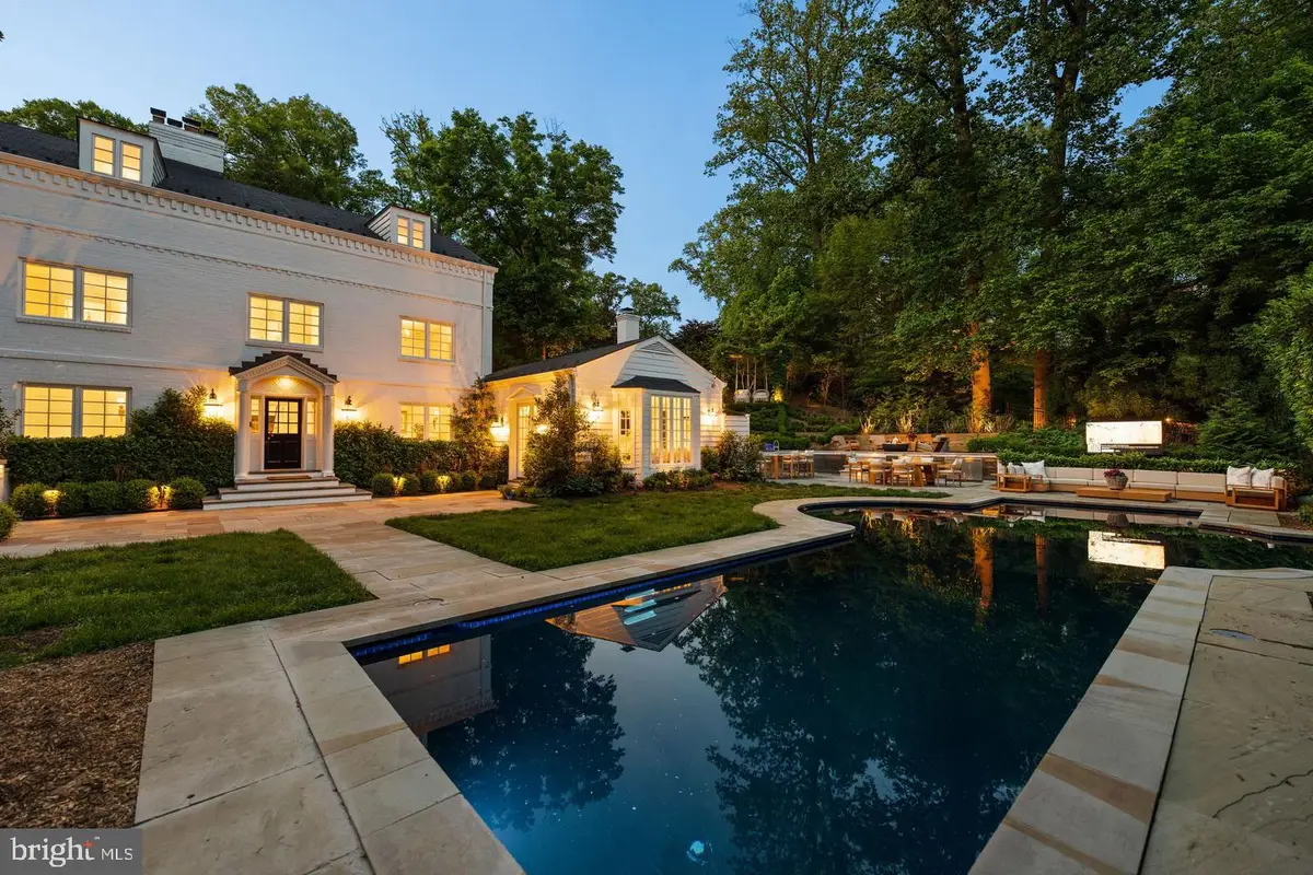 2501 49th St Nw, Washington, DC 20007 - #1