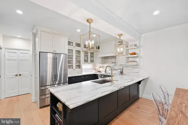 3249 Sutton Pl Nw #c, WASHINGTON, DC 20016