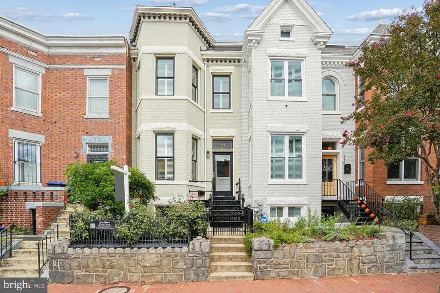914 C St Ne, Washington, DC 20002 - #2