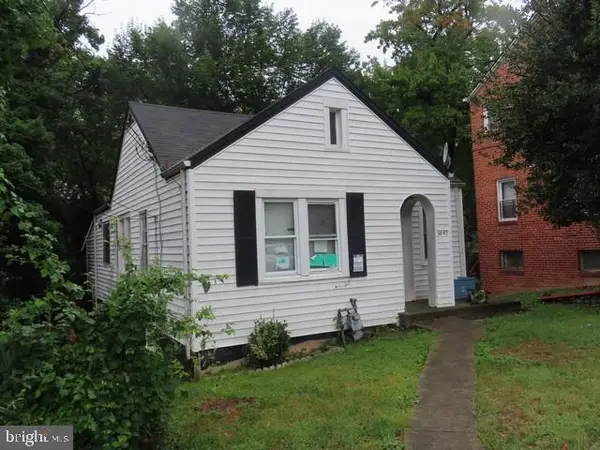 3849 Halley Ter Se, WASHINGTON, DC 20032
