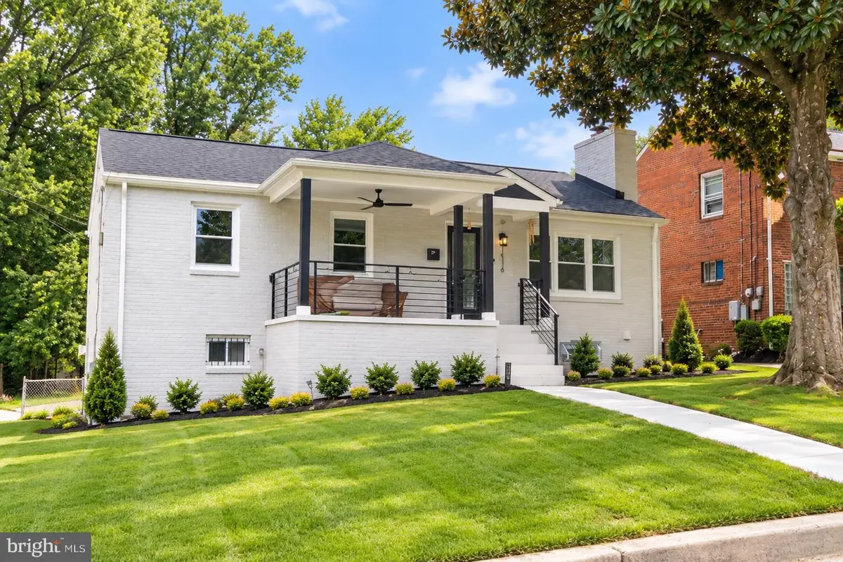 1116 34th St Se, Washington, DC 20019 - #1
