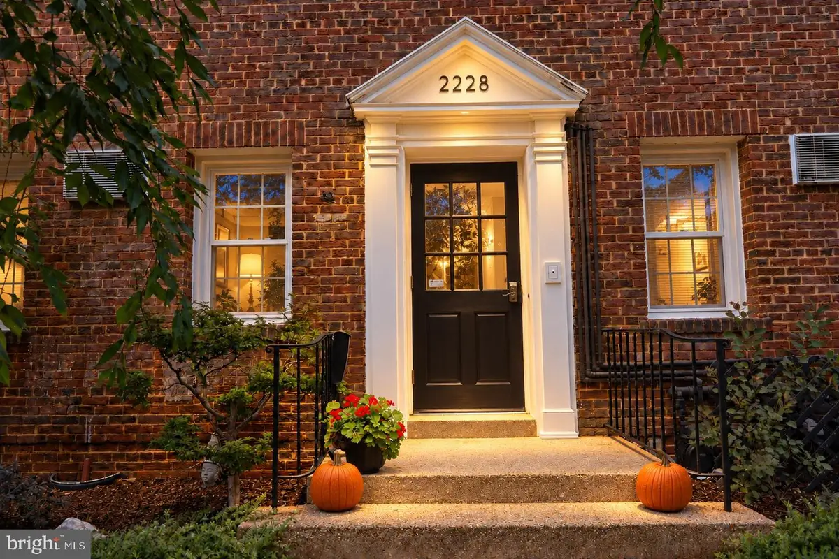 2228 40th St Nw #3, Washington, DC 20007 - #1