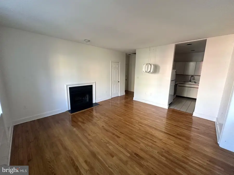 1916 17th St Nw #208, Washington, DC 20009 - #3