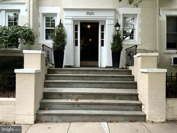 3520 3520 W Pl Nw Nw #202, WASHINGTON, DC 20007