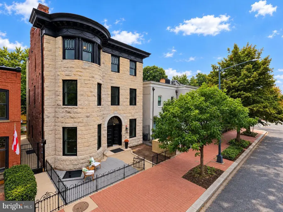 807 A St Ne #301, Washington, DC 20002 - #3