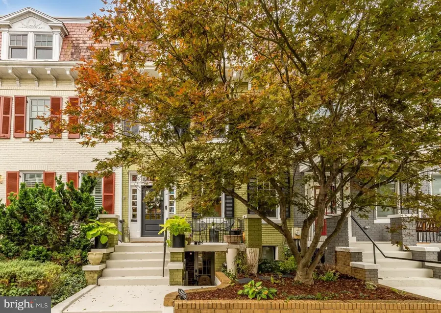 1654 Hobart St Nw, Washington, DC 20009 - #2
