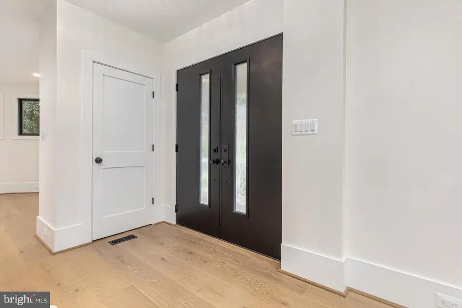 1429 Holly St Nw, Washington, DC 20012 - #3