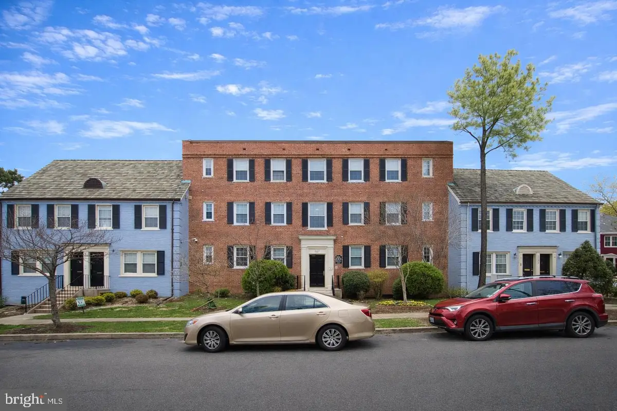 2125 Suitland Ter Se #302, Washington, DC 20020 - #1
