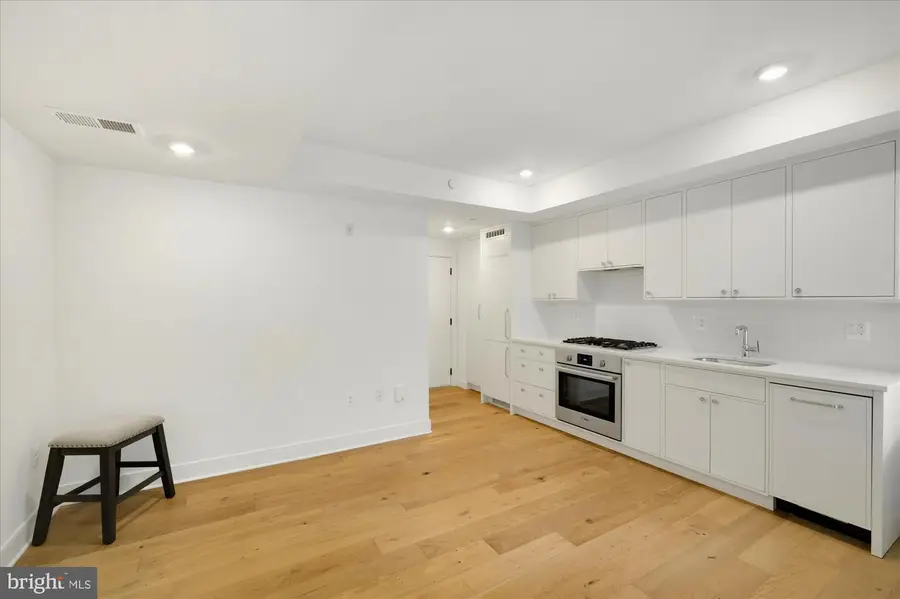 2869 28th St Nw #003, Washington, DC 20008 - #3