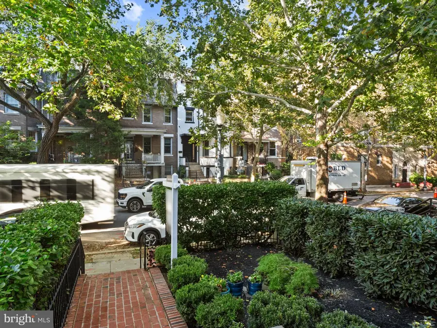 1128 Columbia Rd Nw #1, Washington, DC 20009 - #3