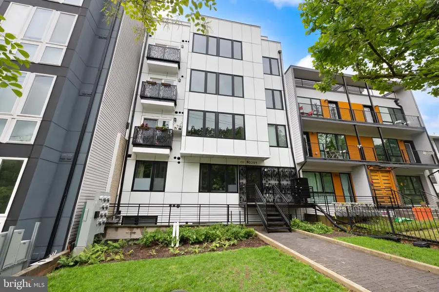 2209 M St Ne #1, Washington, DC 20002 - #3