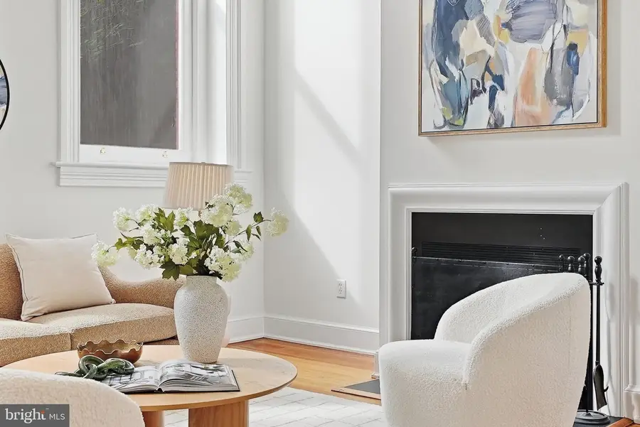 301 G St Ne #11, Washington, DC 20002 - #2