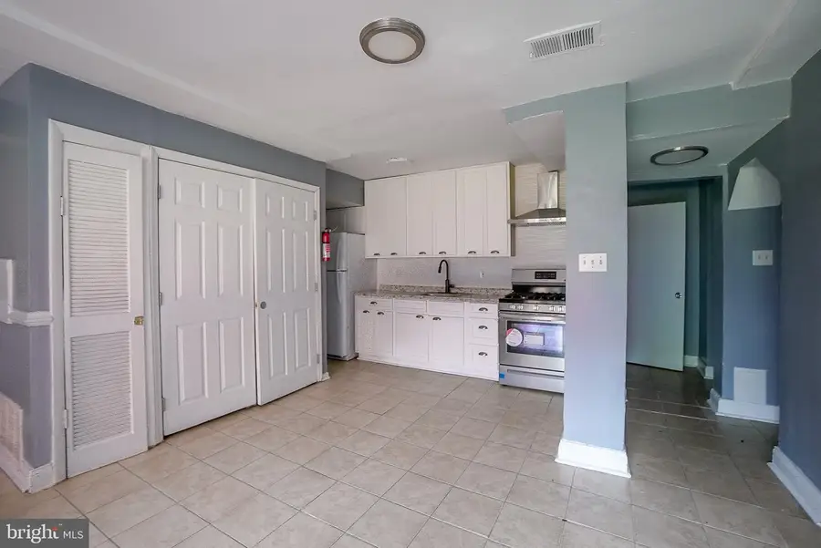 63 Galveston Pl Sw, Washington, DC 20032 - #3