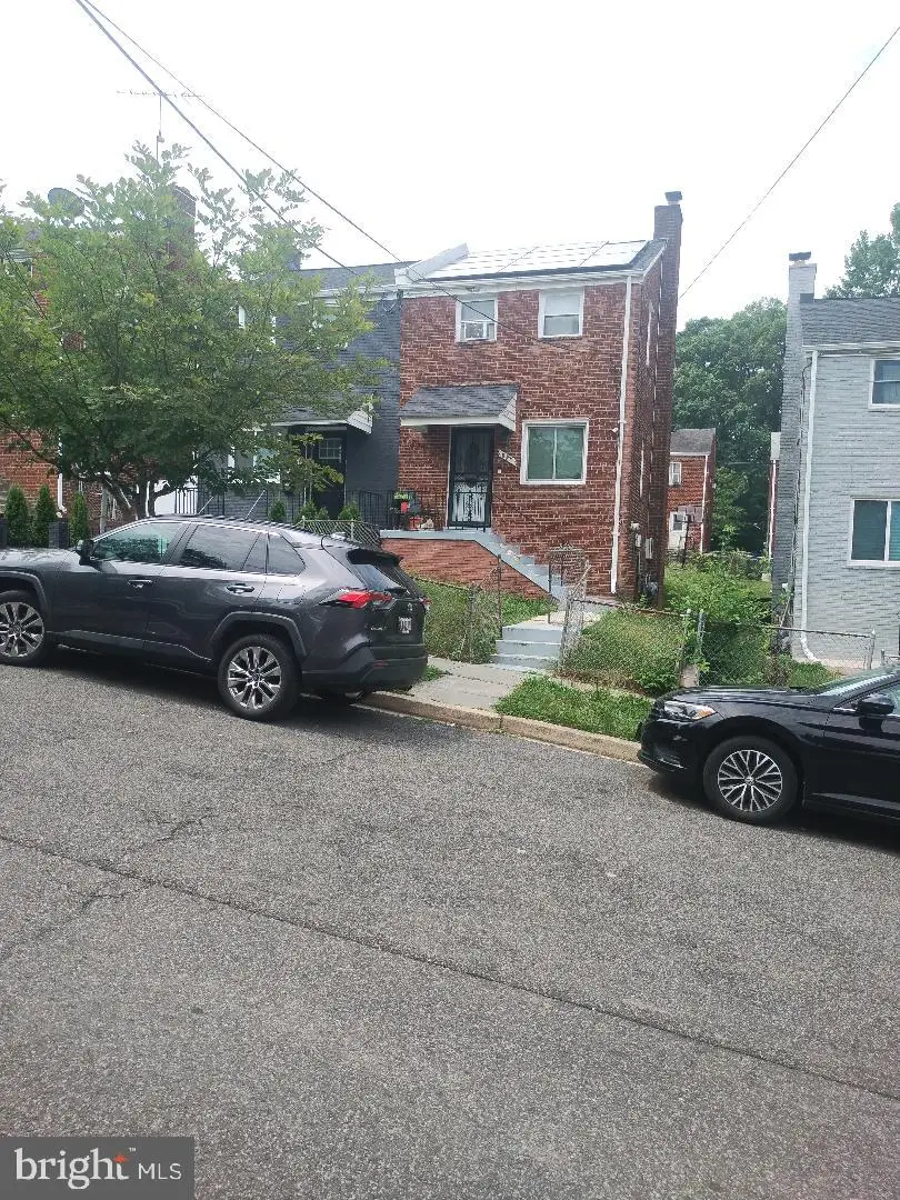 855 Adrian St Se, Washington, DC 20019 - #2