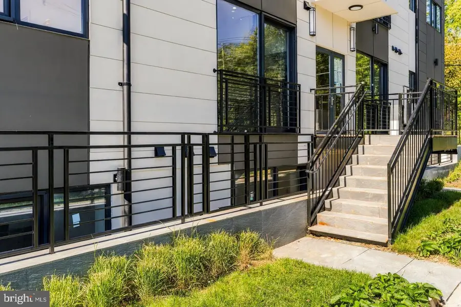 2117 M St Ne #31, Washington, DC 20002 - #3
