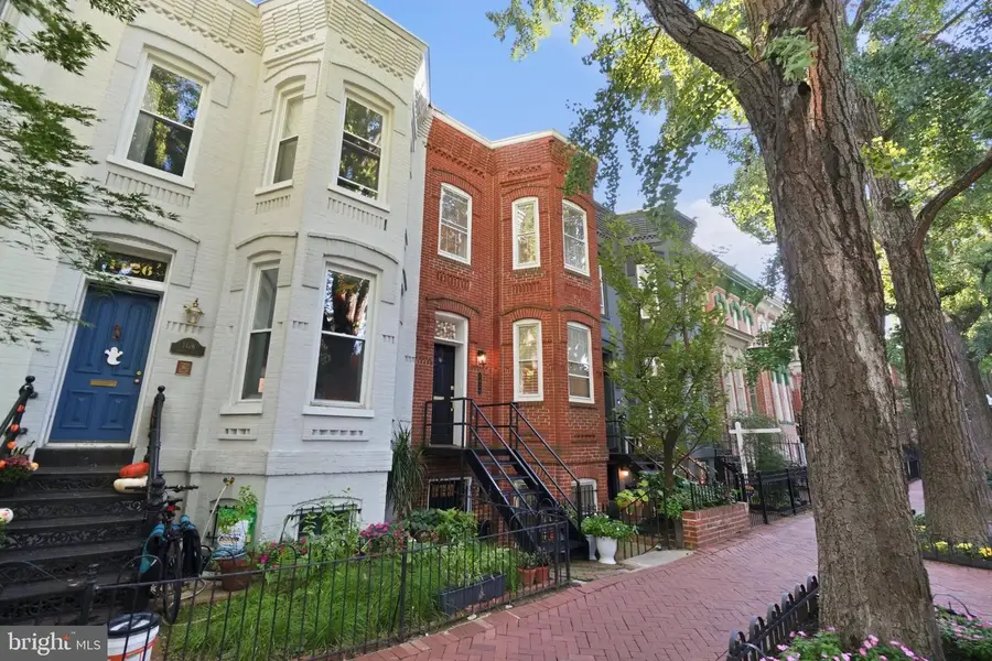 1428 Swann St Nw, Washington, DC 20009 - #2