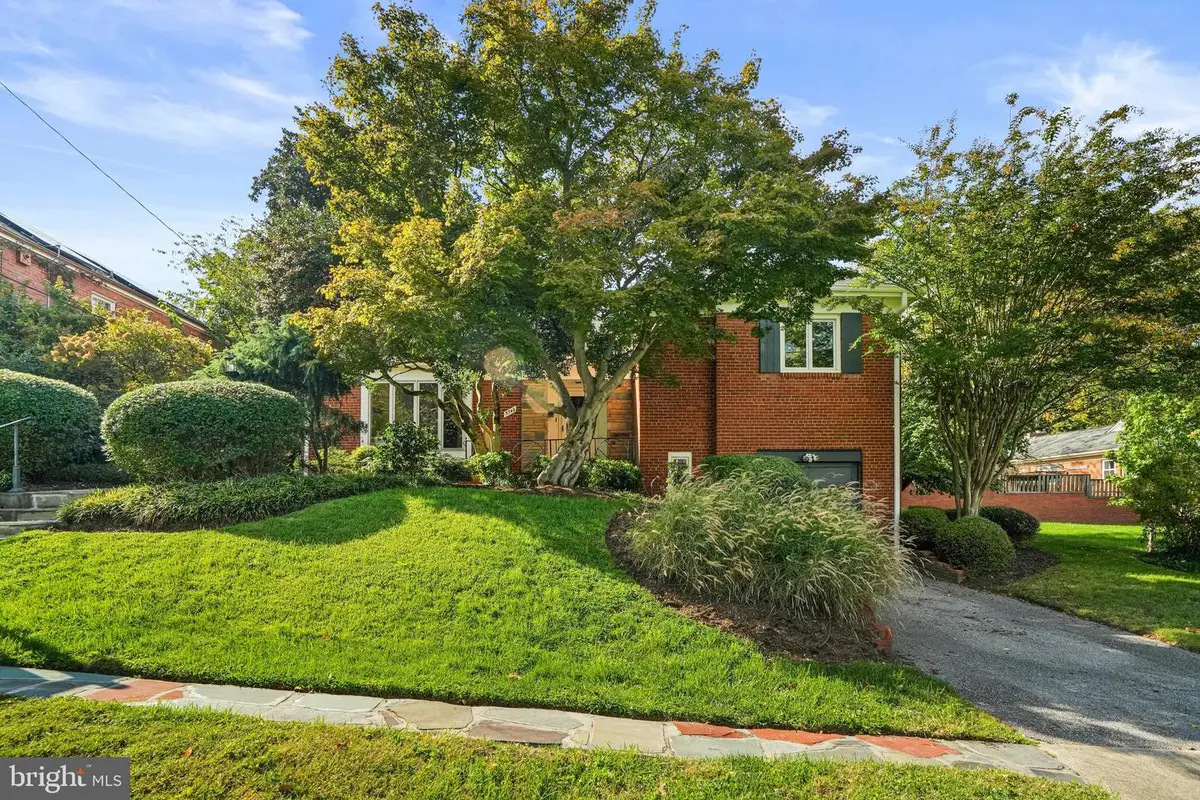 5742 26th St Nw, Washington, DC 20015 - #1