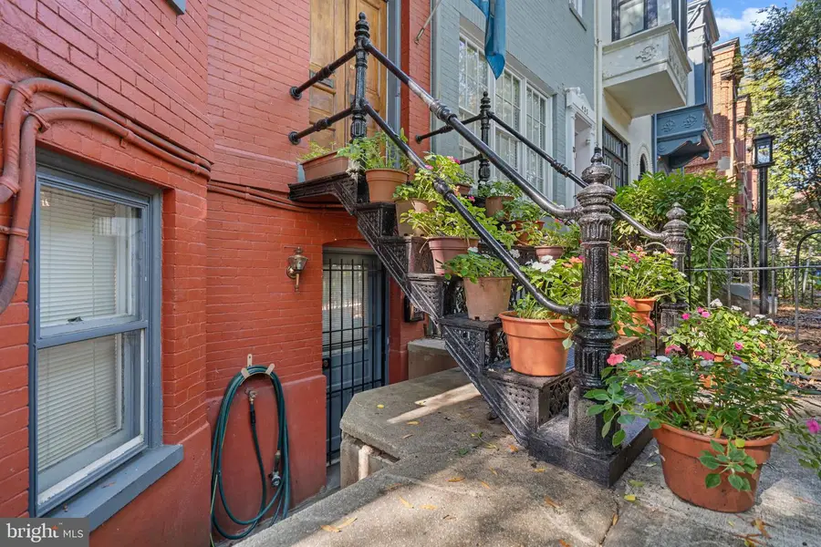 437 New Jersey Ave Se, Washington, DC 20003 - #3