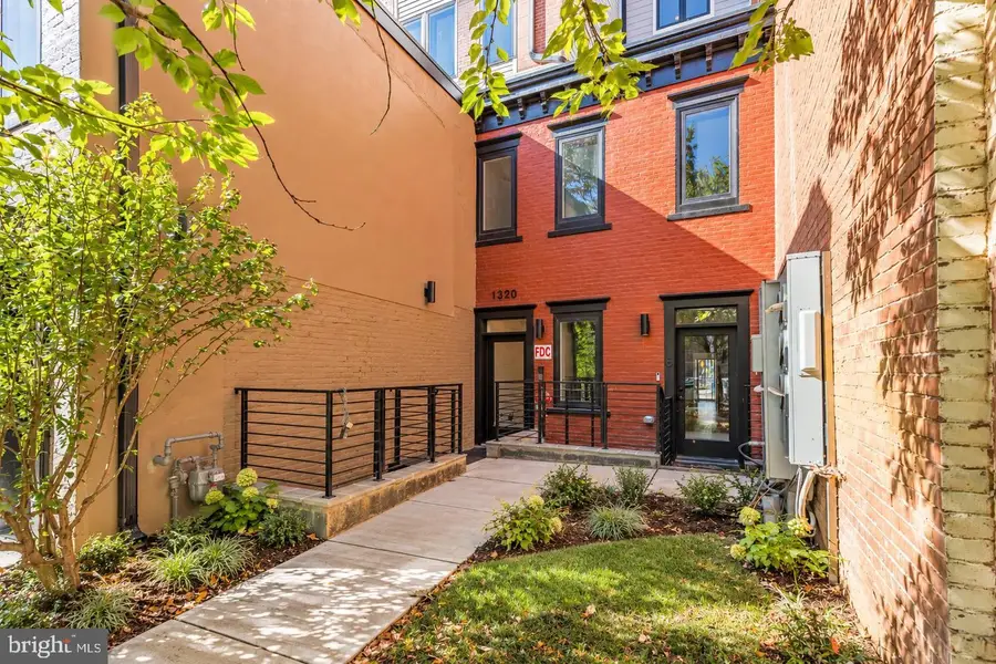1320 8th St Nw #ph9, Washington, DC 20001 - #3