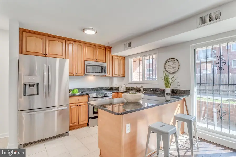 1386 Bryant St Ne #103, Washington, DC 20018 - Image #2