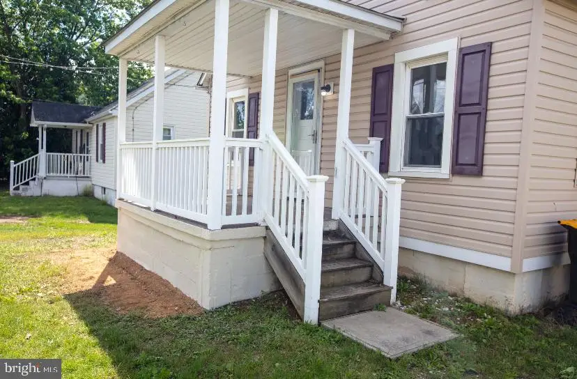 722 W Glenwood Ave, Smyrna, DE 19977 - Image #2