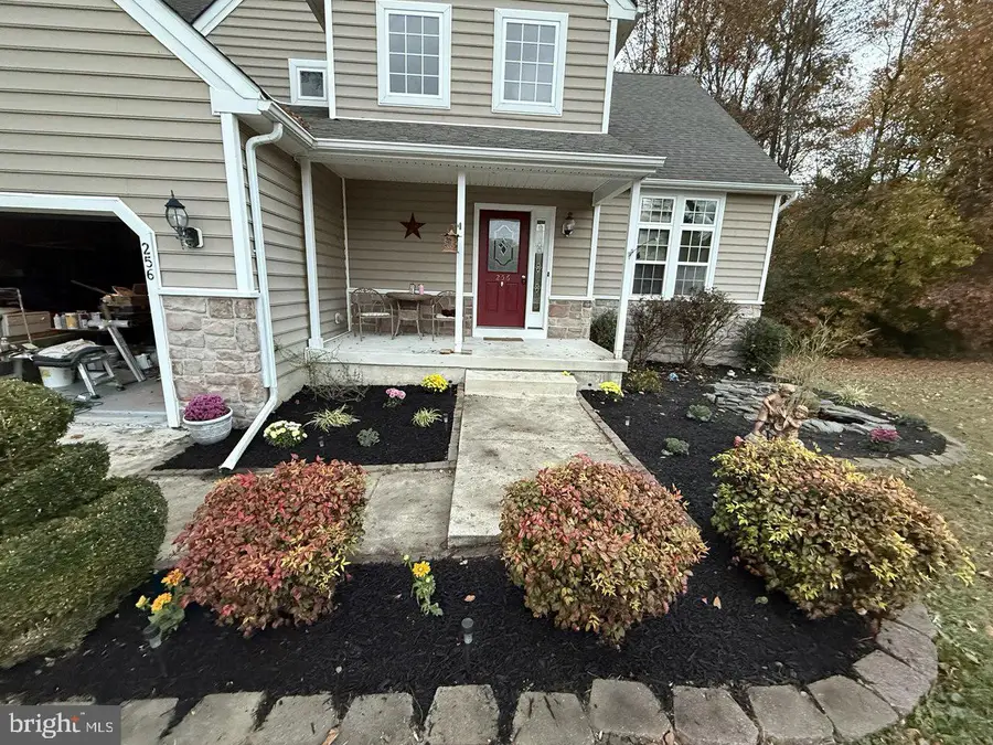 256 S Landing Dr, Milford, DE 19963 - Image #2