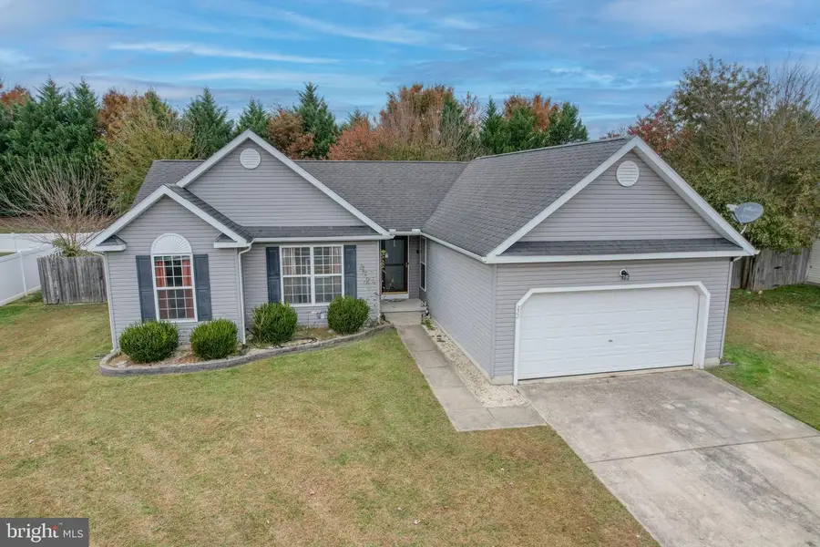 222 N Ember Dr, Felton, DE 19943 - Image #2