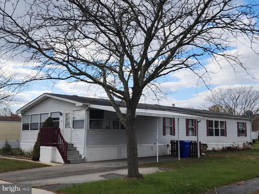 62 Elmwood Dr, Smyrna, DE 19977 - Image #2