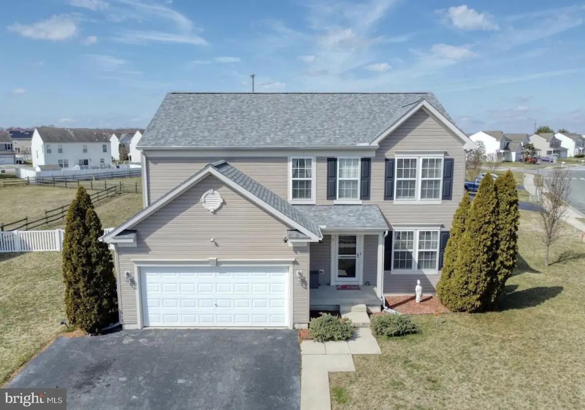 16 E Lone Tree Dr, Camden, DE 19934 - Image #1