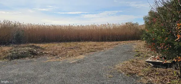 2806 Kitts Hummock Rd, DOVER, DE 19901