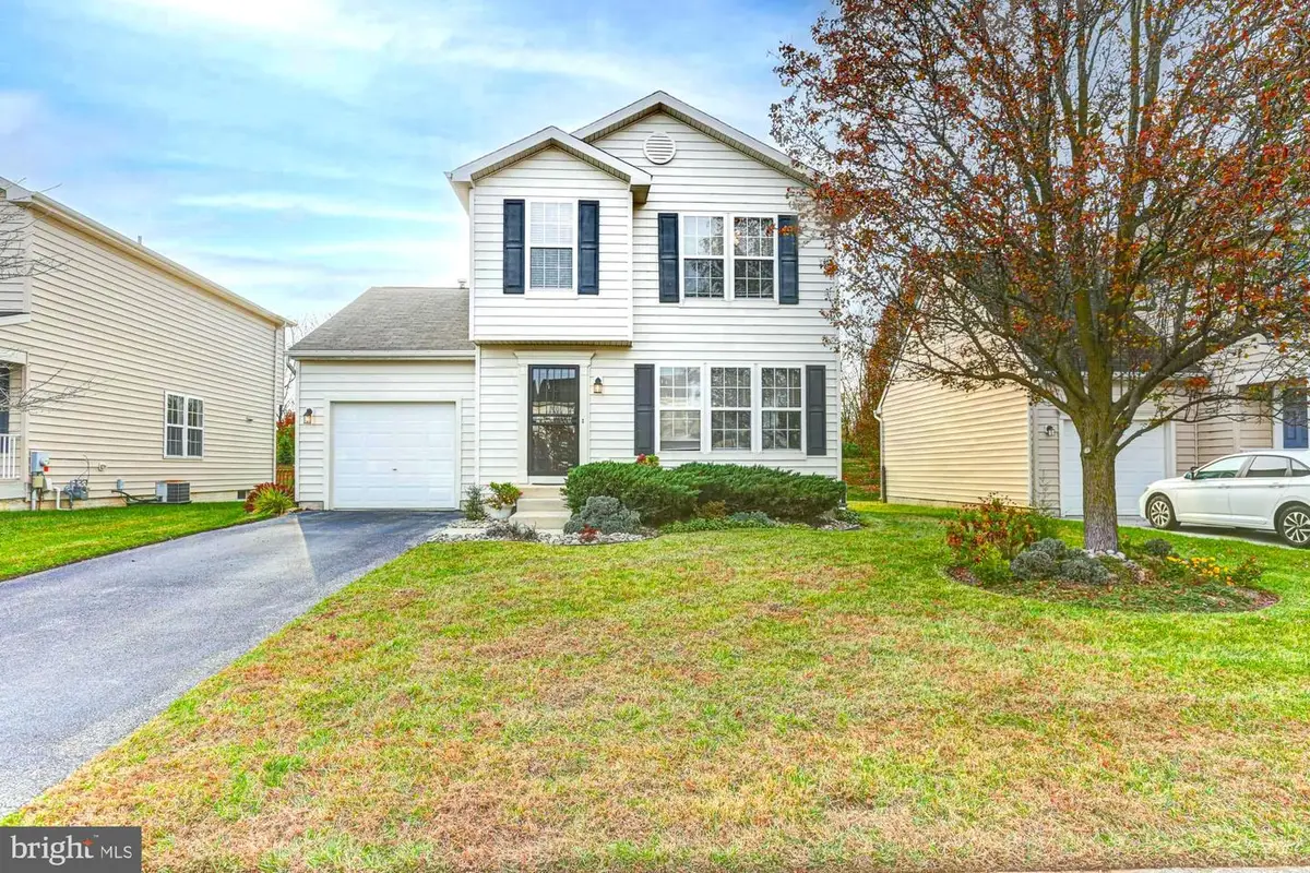 260 Golden Plover Dr, Smyrna, DE 19977 - Image #1