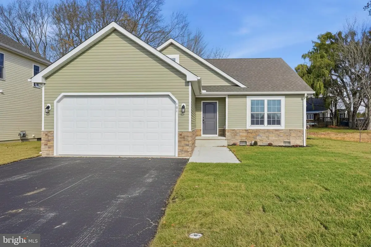 101 Fairfax Ln, Dover, DE 19901 - Image #1