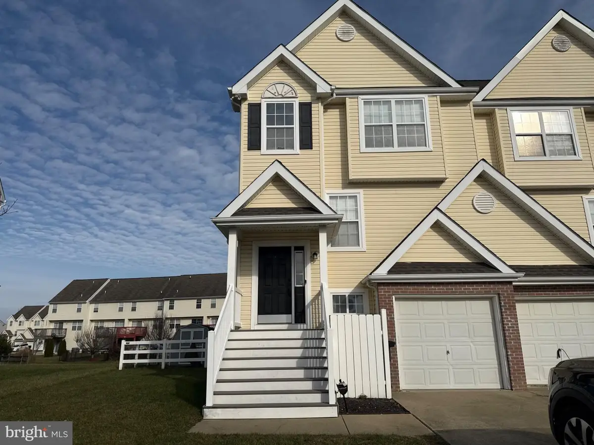 259 E Sheldrake Cir, Dover, DE 19904 - Image #1