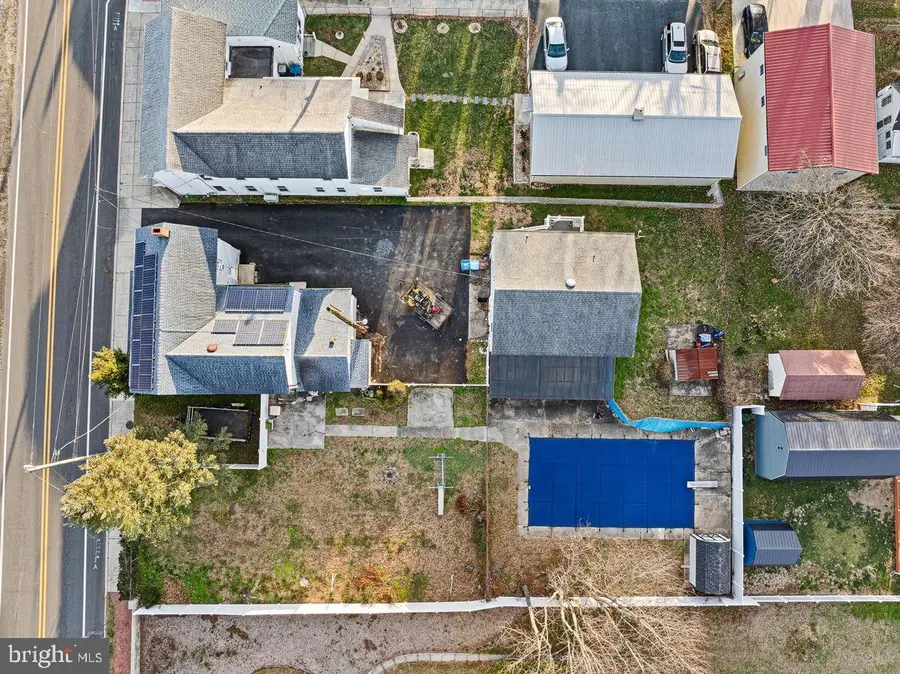 6 N Railroad Ave, Wyoming, DE 19934 - #2